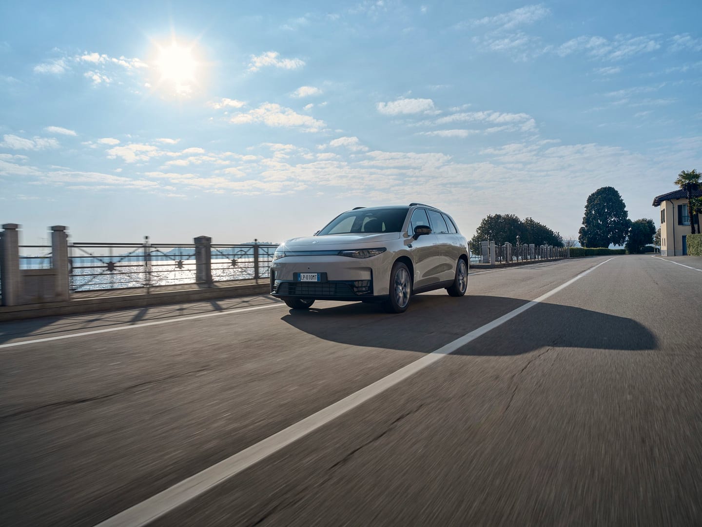 Leapmotor Hybrid EV: Αμιγώς ηλεκτρική λειτουργία με υβριδική φόρτιση