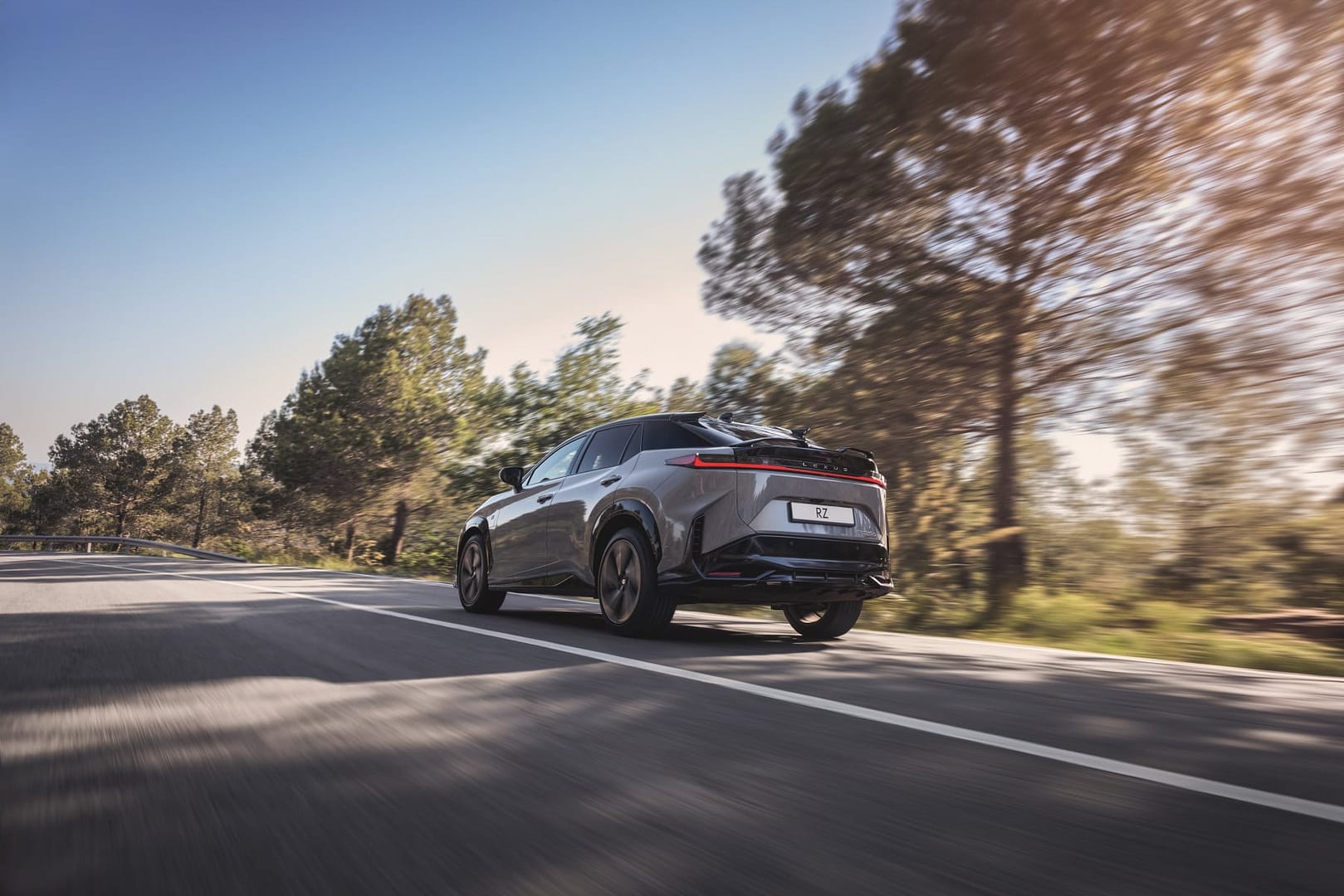 Lexus Interactive manual drive: H νέα διάσταση στην ηλεκτροκίνηση