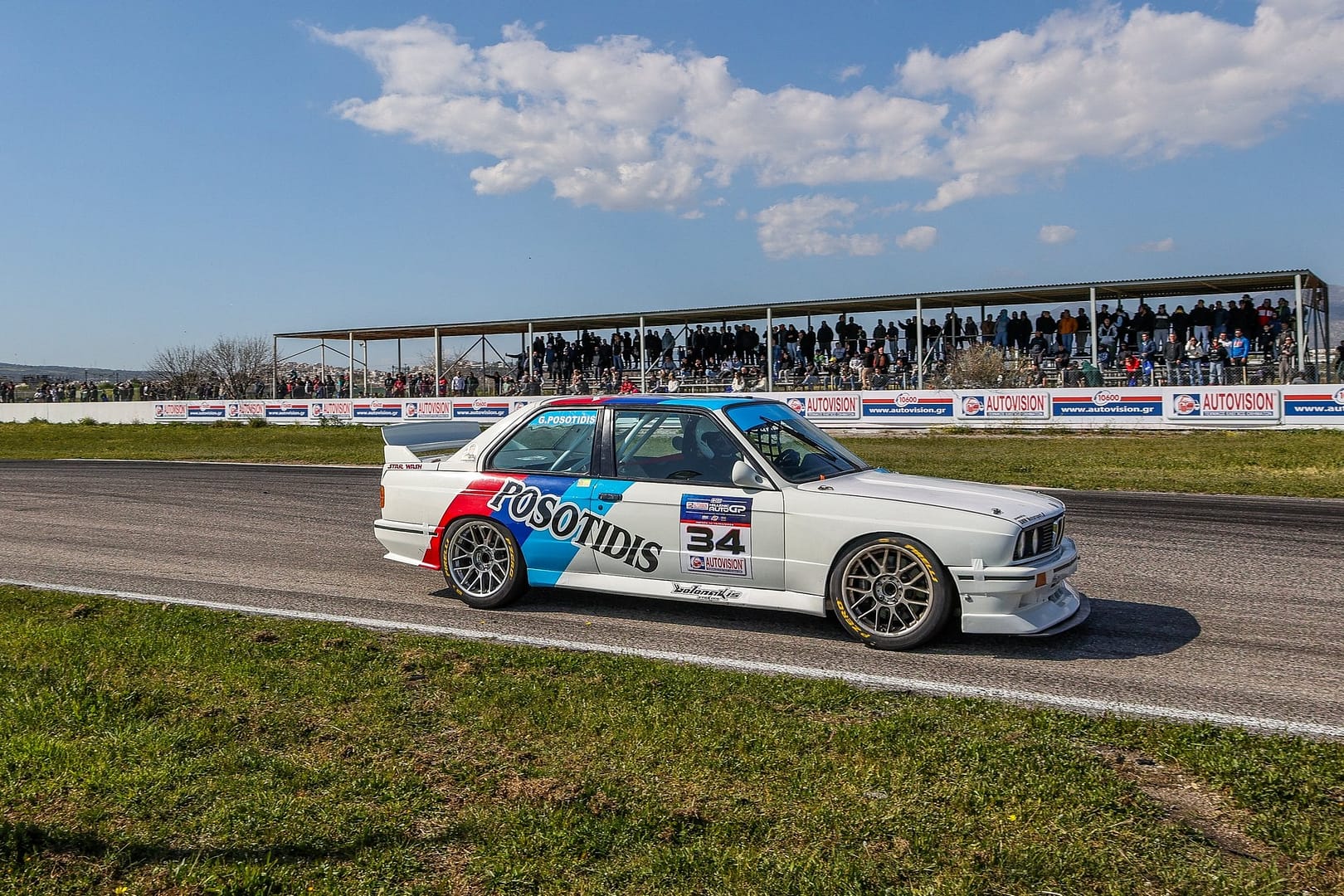 AUTOVISION Hellenic Auto GP: Έντονες μάχες και μεγάλο πλήθος θεατών