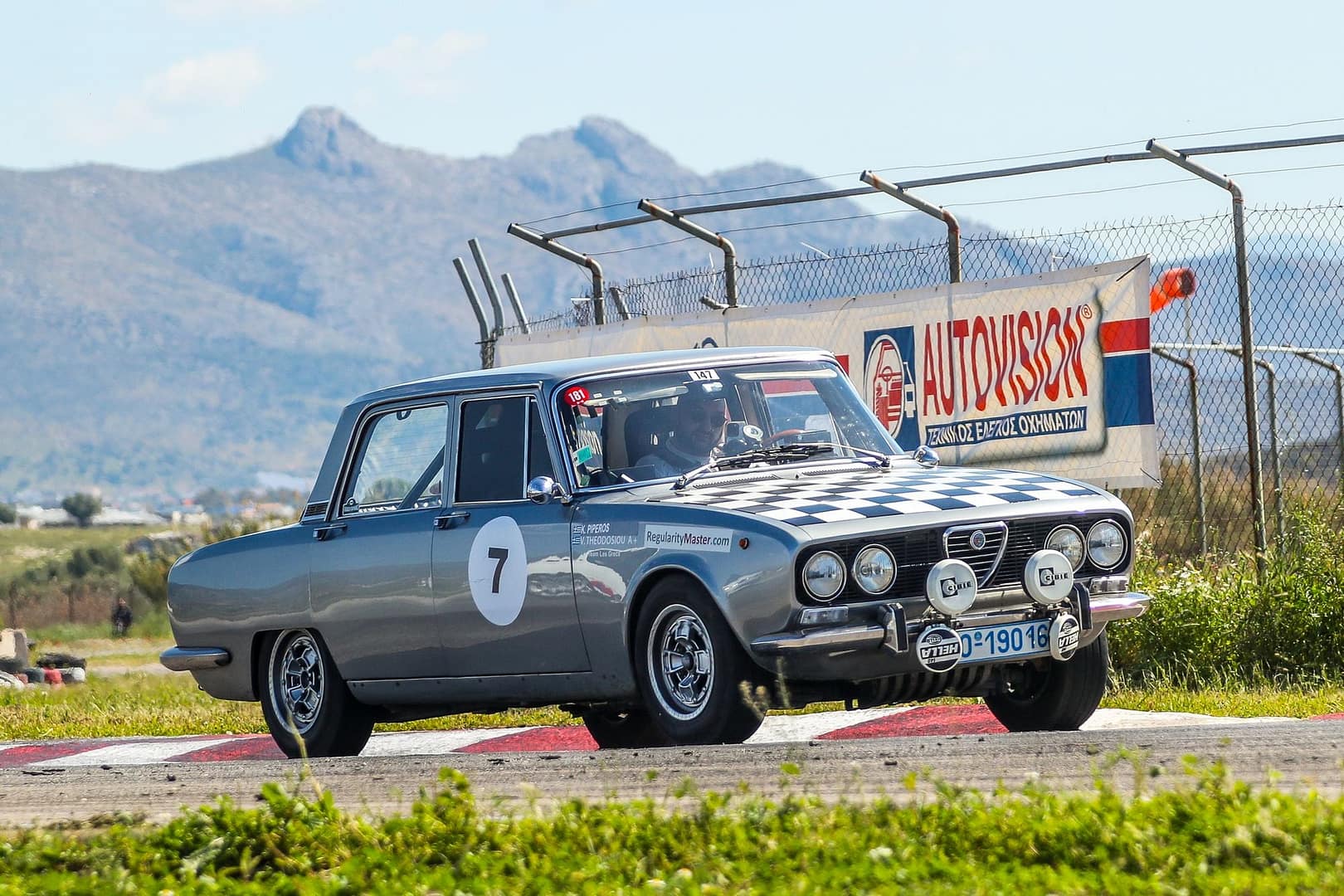 AUTOVISION Hellenic Auto GP: «Κουμπώνουμε πρώτη» στα Μέγαρα