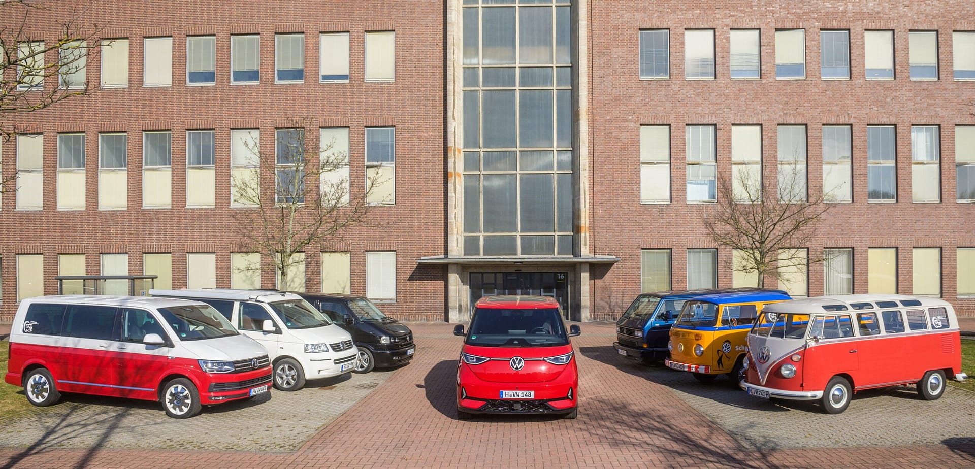 Η Volkswagen Επαγγελματικά -70 χρόνια κατασκευής στο Αννόβερο