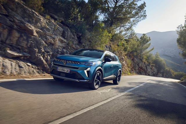 Το Renault Symbioz τώρα από 27.900 ευρώ