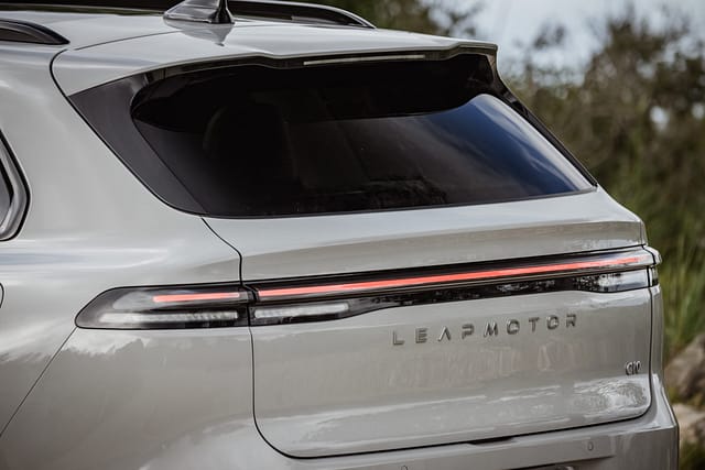 Leapmotor Hybrid EV: Αμιγώς ηλεκτρική λειτουργία με υβριδική φόρτιση